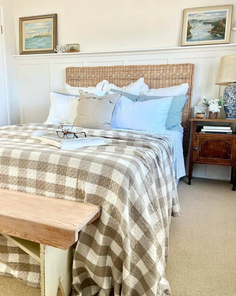 Vintage Coastal Bedroom Design