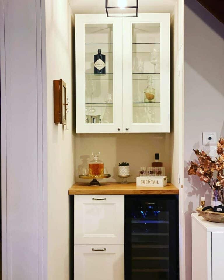 Bar Area in Kitchen Nook