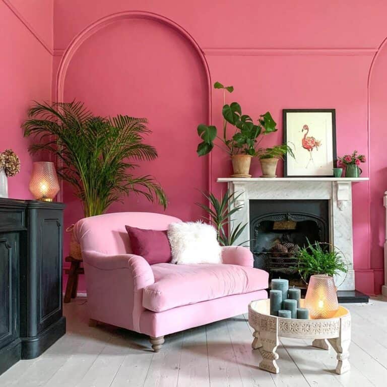 Textured Arch for a Sophisticated Design