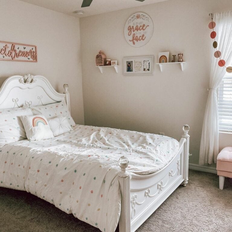 Modern White Bedroom With Rainbow Décor
