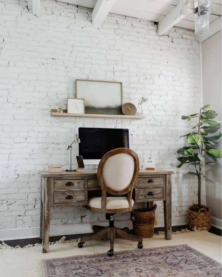 Bright Accent Wall Ideas for a Masculine Home Office