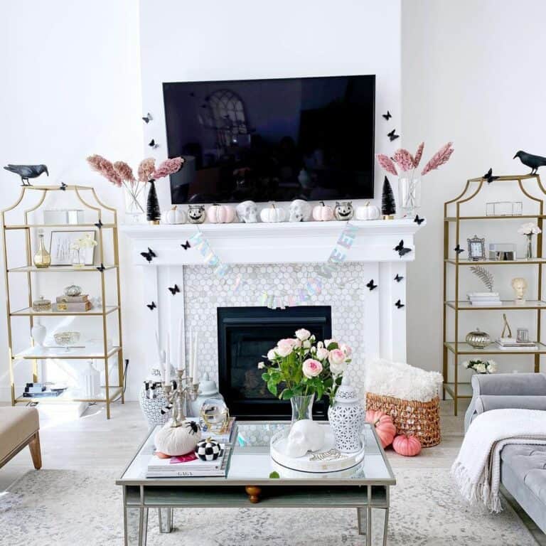 Mantel Decor With a Stylish Flair