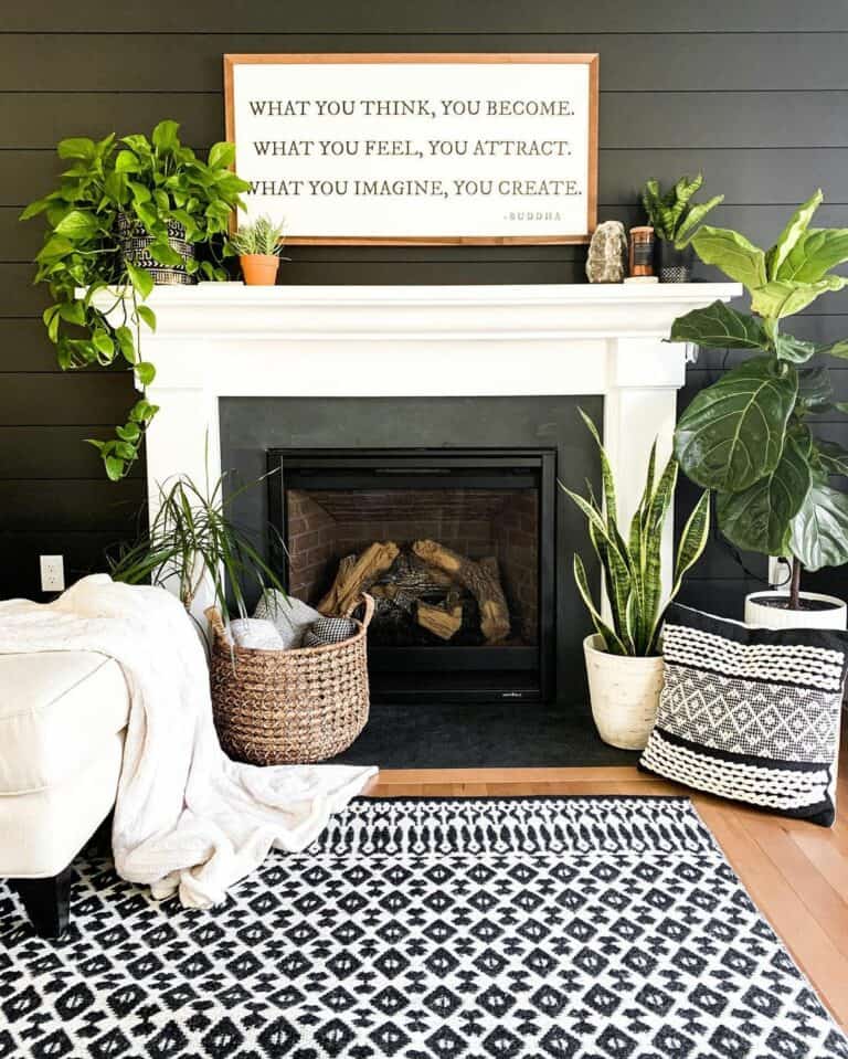 Dark Accents in Patterned Features