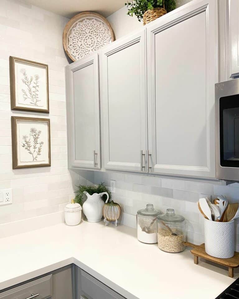 Pictures Displayed on Kitchen Tile