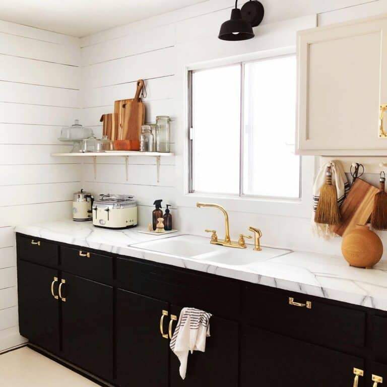 Gold Kitchen Cabinet Hardware on Black Cabinets
