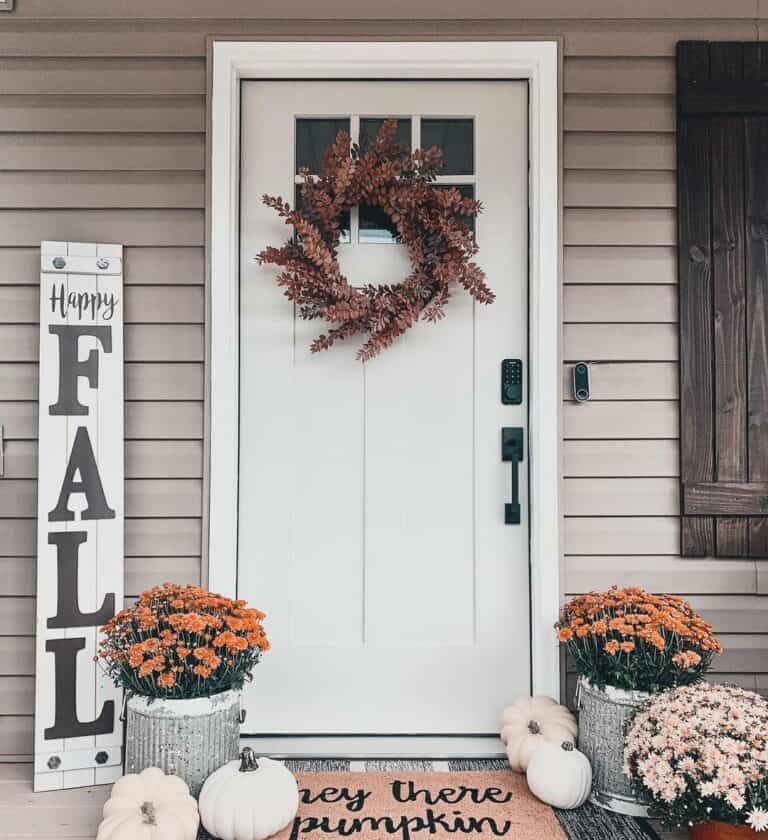 Asymmetrical Décor for a Small Front Porch