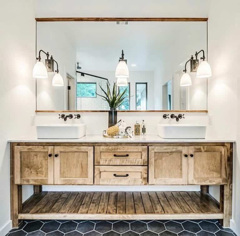 Farmhouse Bathroom With Modern Black Flooring