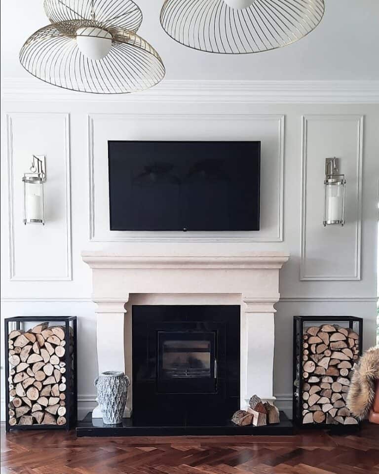 Symmetrical and Modern Living Room