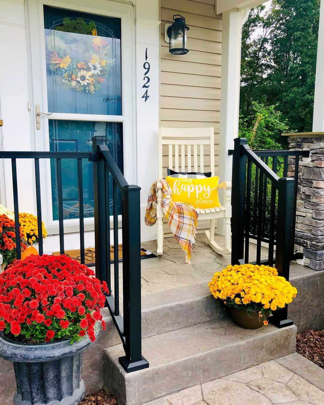 Tiny Farmhouse Porch With Autumnal Wreath