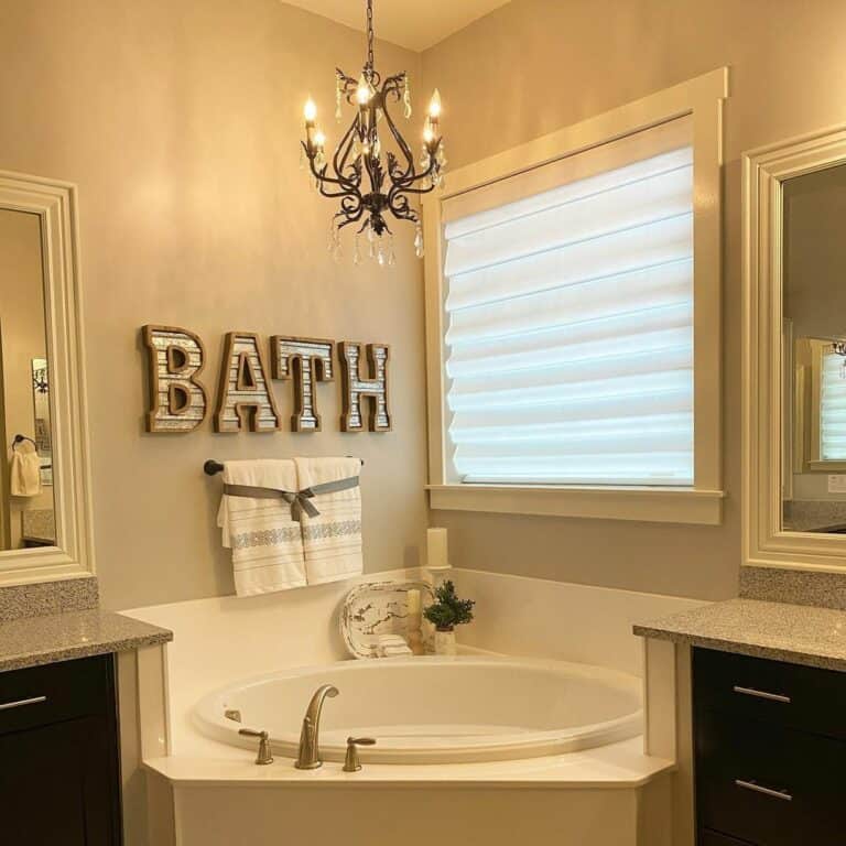 Farmhouse-friendly Bathroom Design