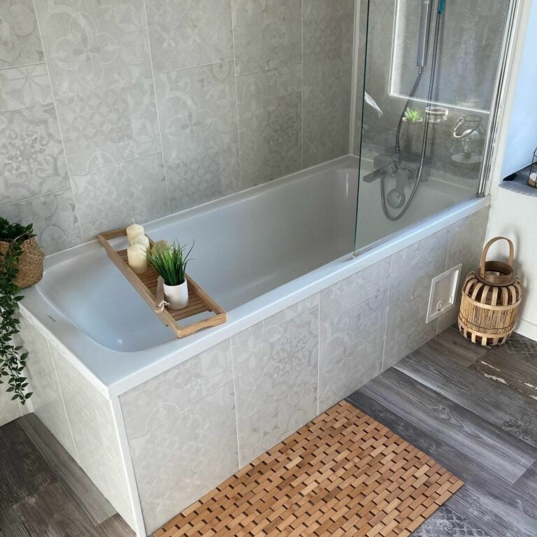 Tiles Transform a Compact Bathroom