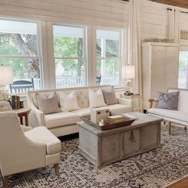 Shiplap Walls in Farmhouse Living Room