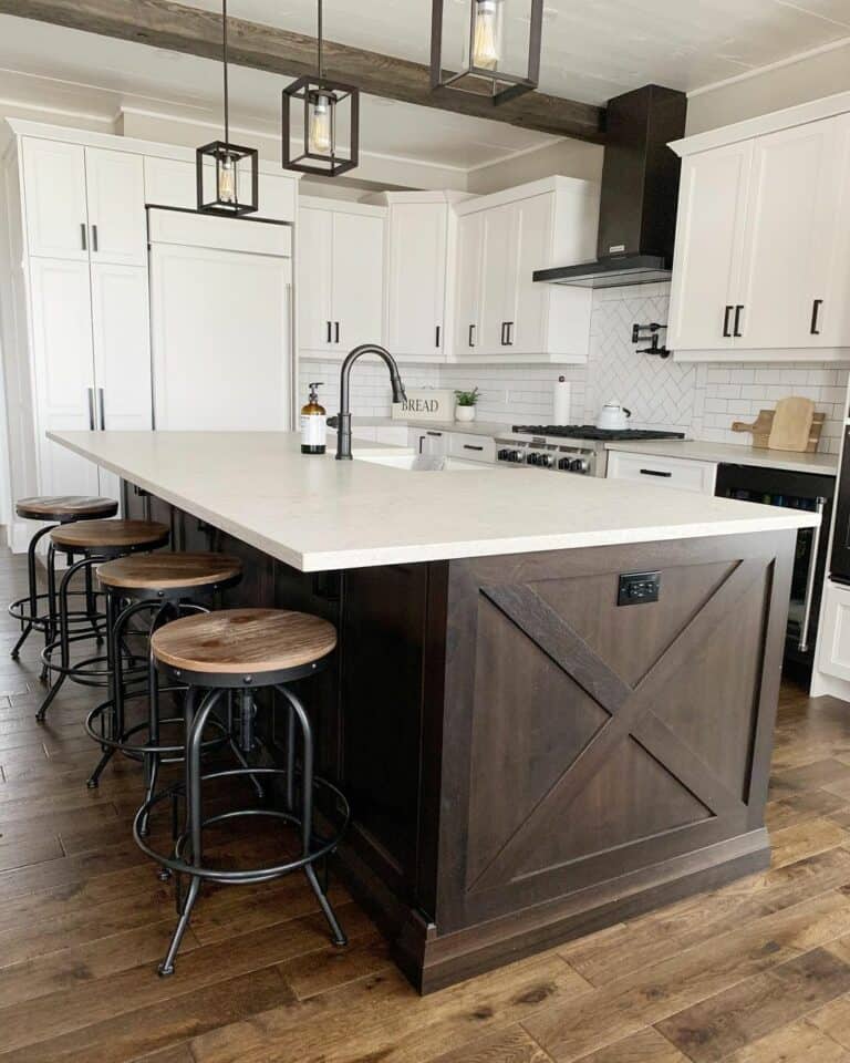 Shaker Cabinets Among Rustic Décor