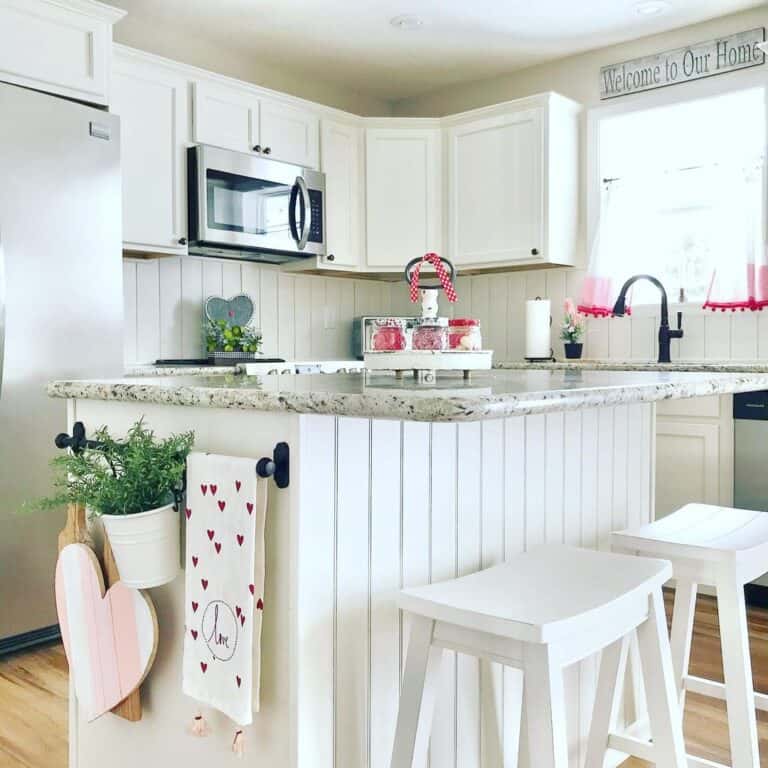 Hearts and Red Kitchen Decor