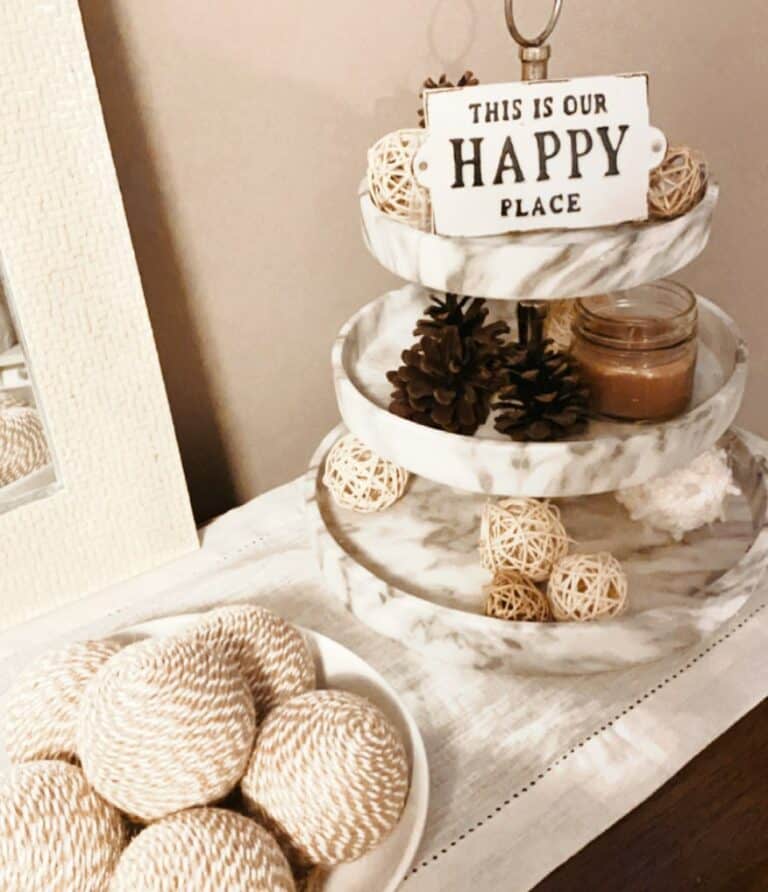 Natural Elements Enhance Rustic Décor