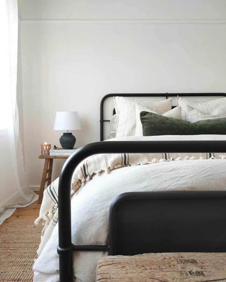 Modern Farmhouse Bedroom With Woven Carpet