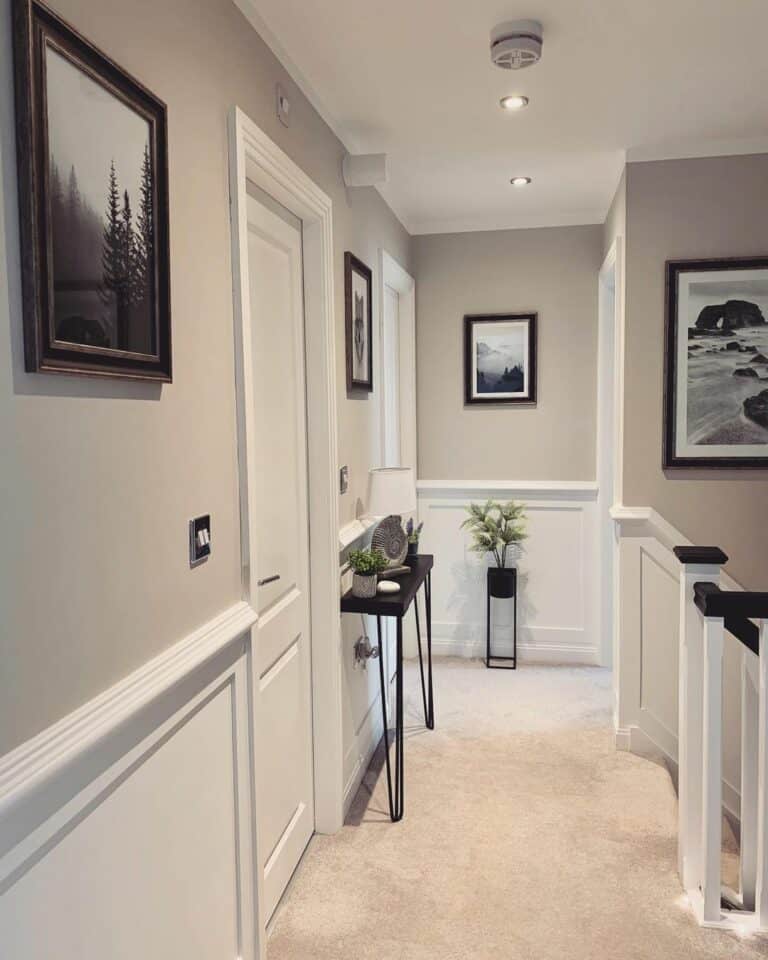 Hairpin Leg Hallway Table Décor Ideas