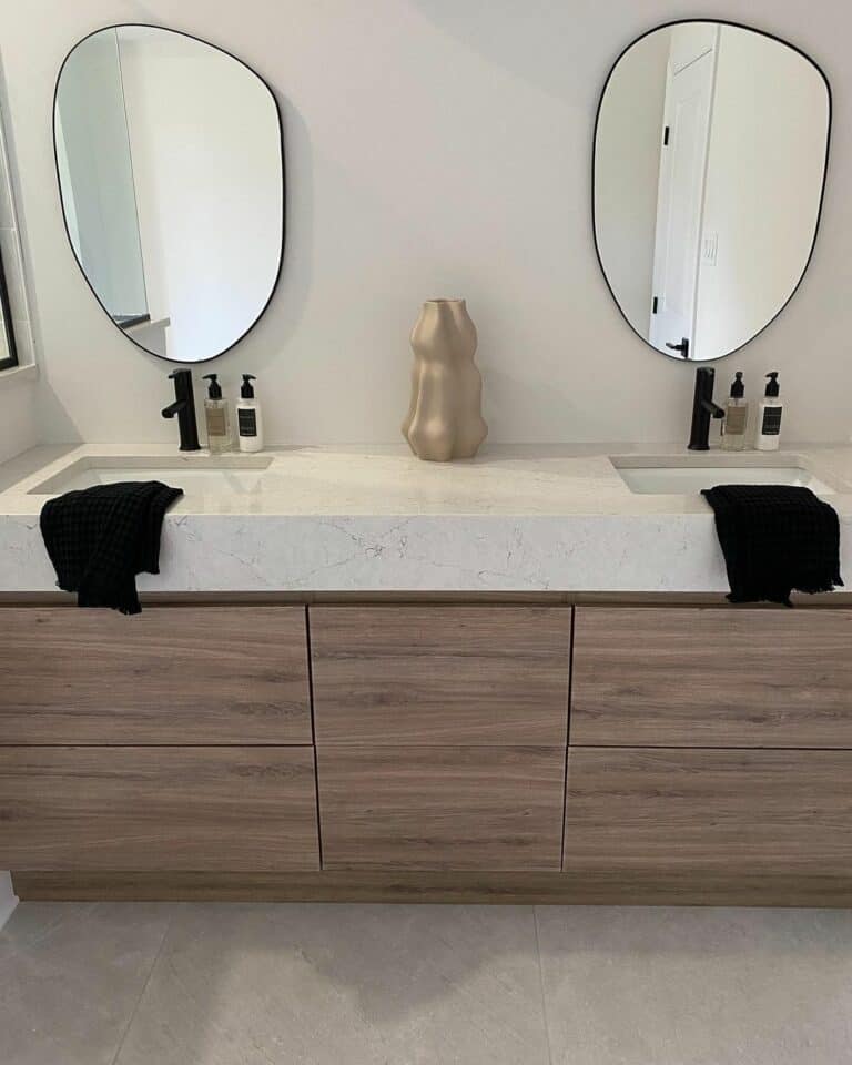 Minimal Ensuite Design
