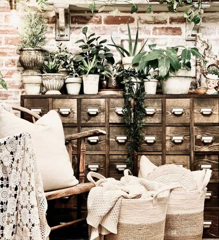 Filing Cabinet Console Table With Indoor Plant Décor
