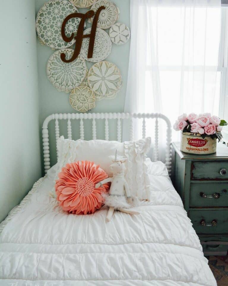 Boho Wall Décor for a Girl