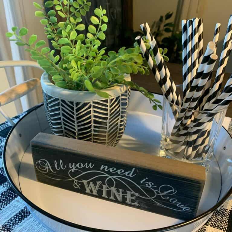 Farmhouse Living Room Centerpiece