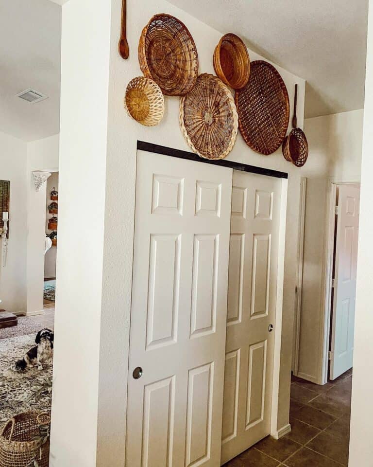 Rattan Basket Hanging Wall Décor