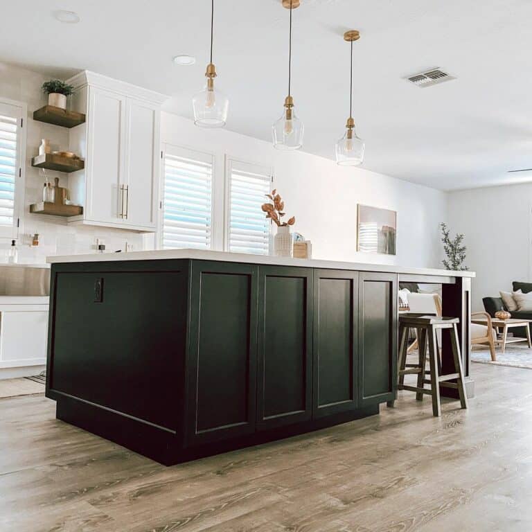 Black Breakfast Bar Ideas for White Kitchens