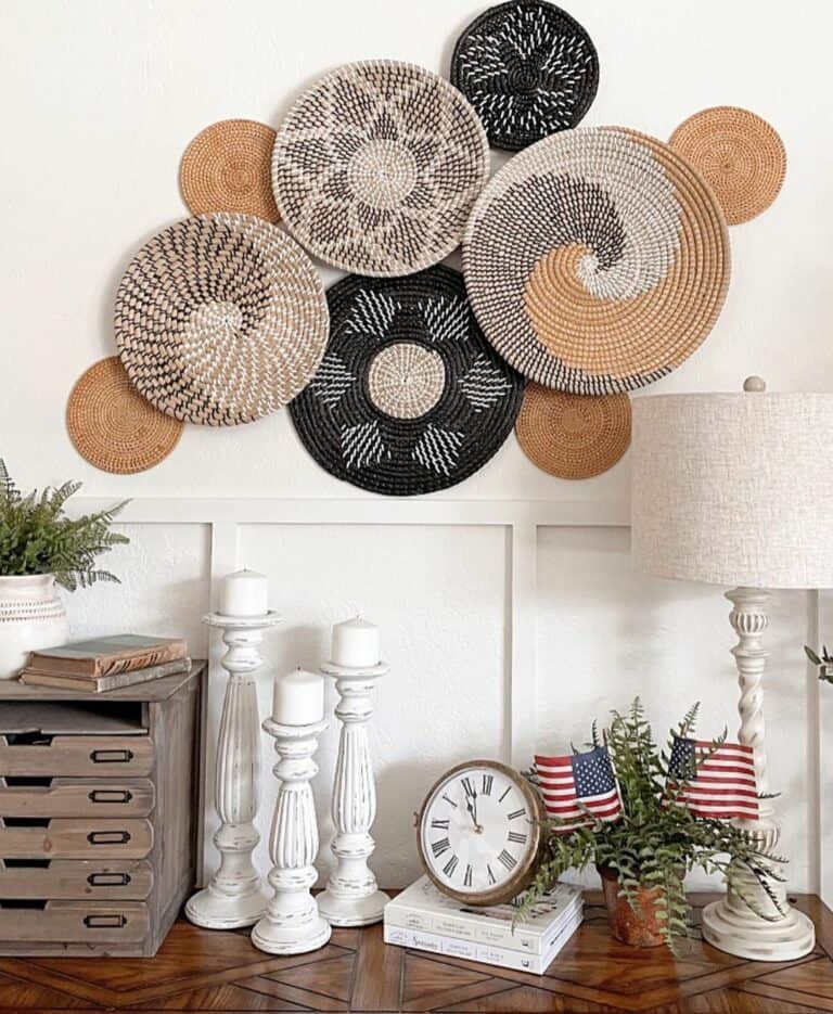 Vintage Décor Beside Board and Batten Wainscoting