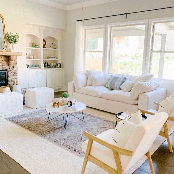 Built-in White Cabinet Living Room