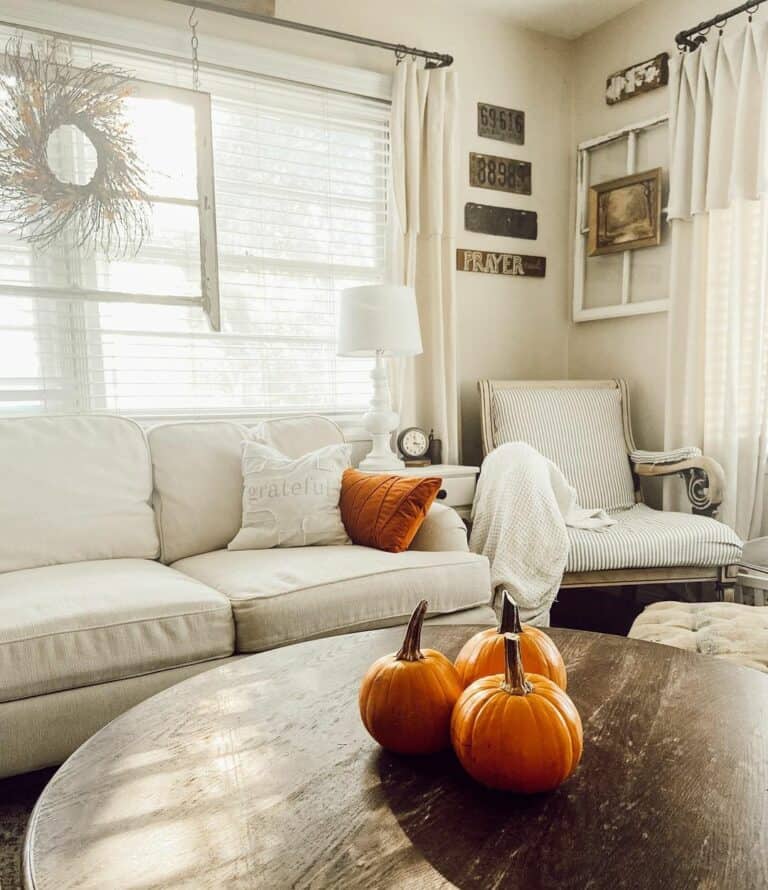 DIY Window Frame Décor