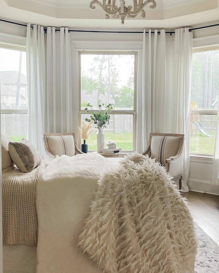 Bedroom Bay Window Sitting Area