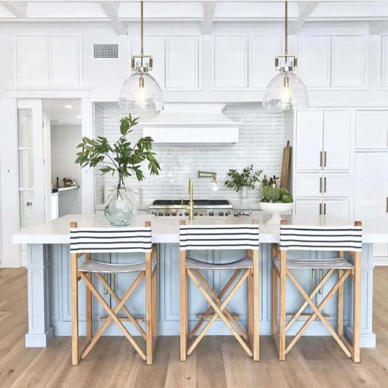 Tranquil Coastal Vibes