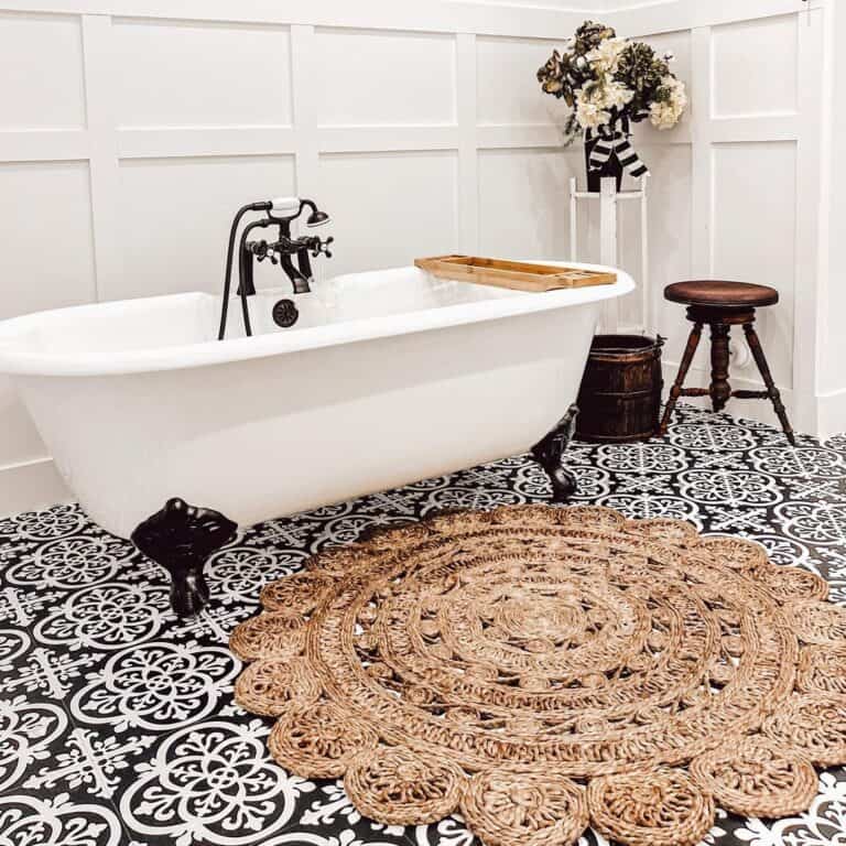 White Roll Top Black Claw Foot Bathtub
