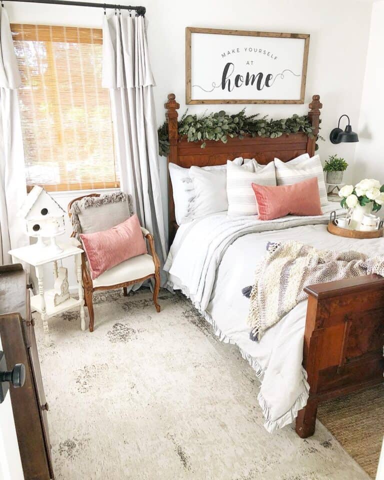 Seating Area for Small Bedroom