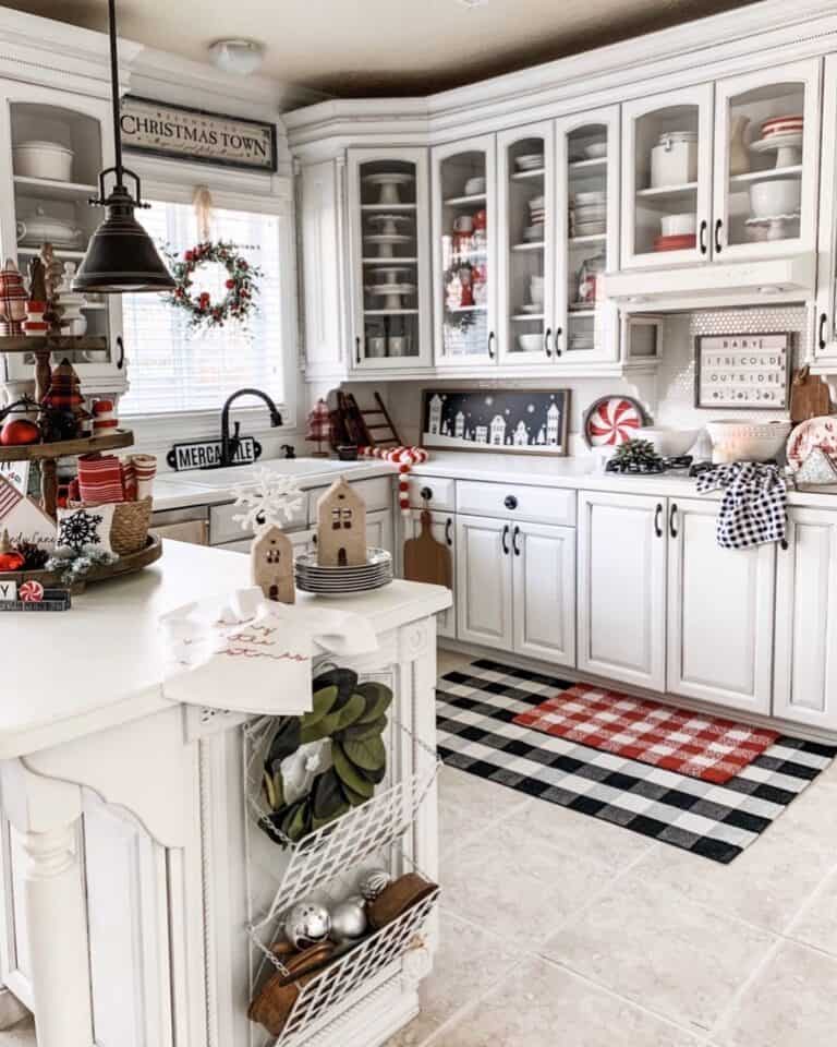 Christmas Themed Farmhouse Kitchen Wall Décor