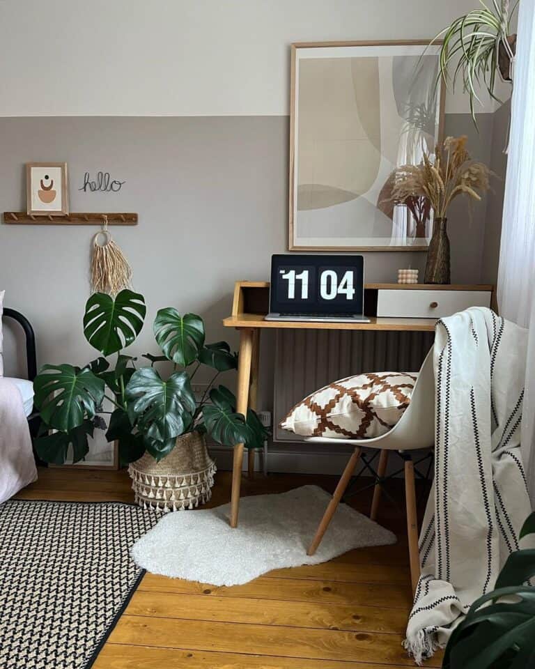 Bedroom Office Nook