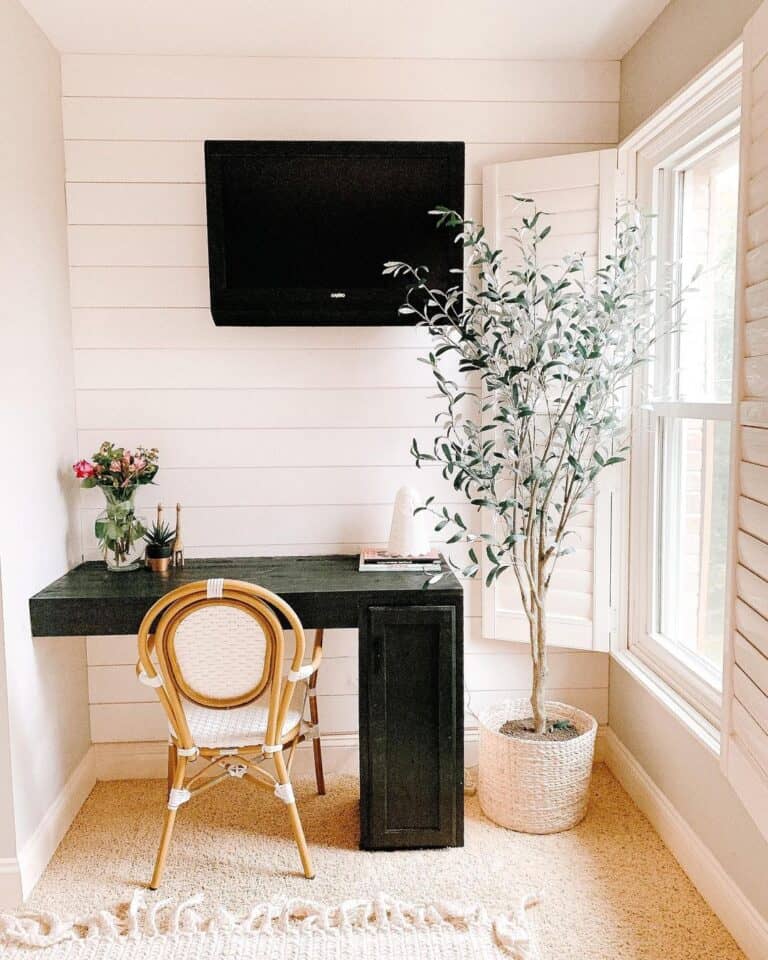 Farmhouse Writing Nook