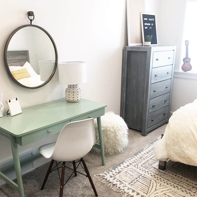 Modern Green Vanity Desk