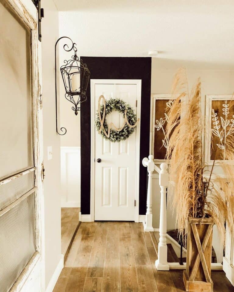 Natural Styling for Staircase Landing