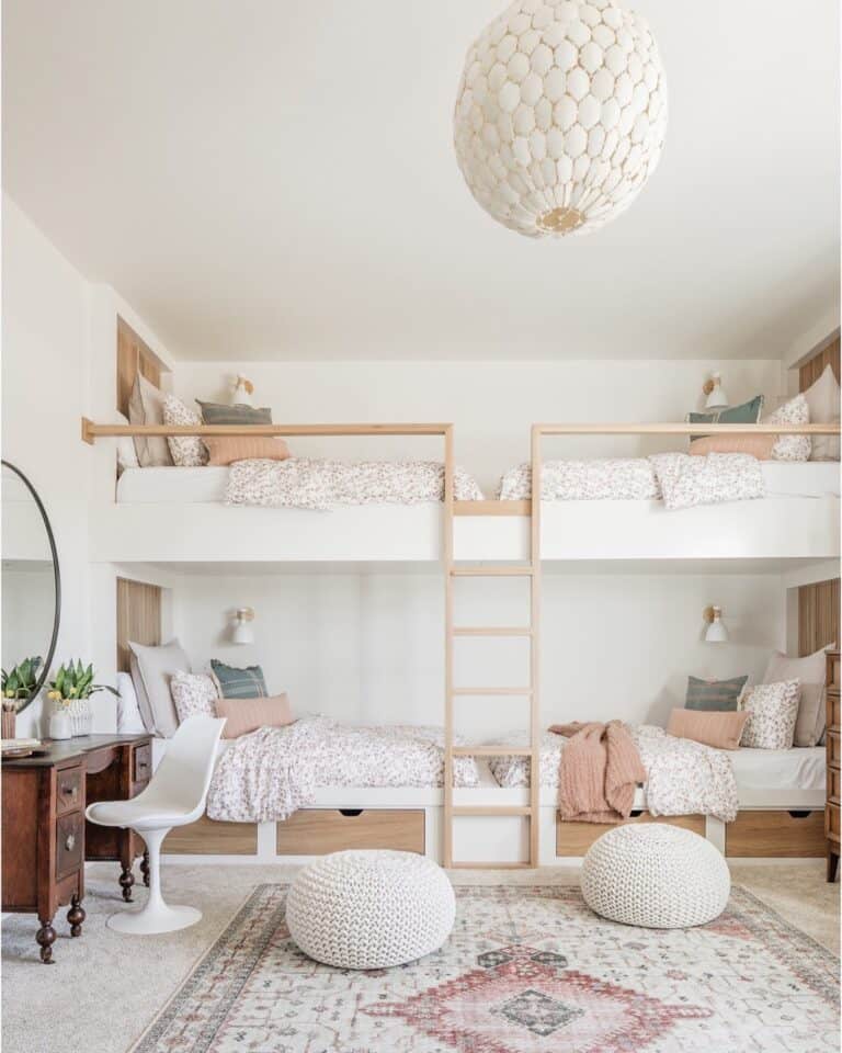 Bunk Room for 4 with Built-in Beds