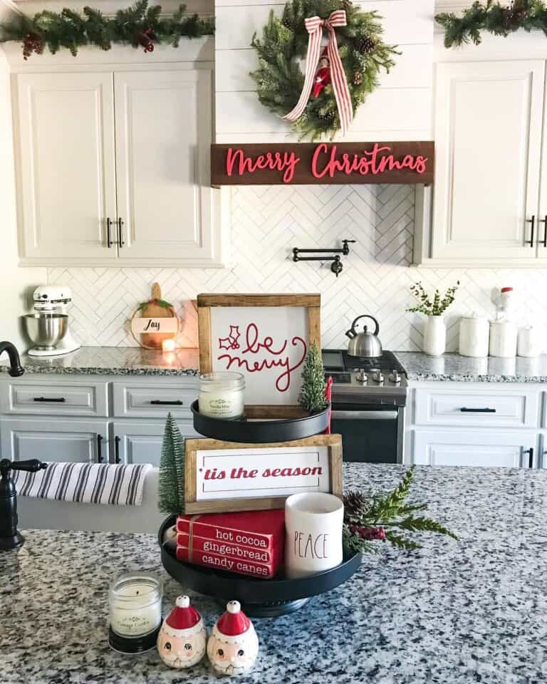 Christmas Kitchen Signs and Santa Shakers