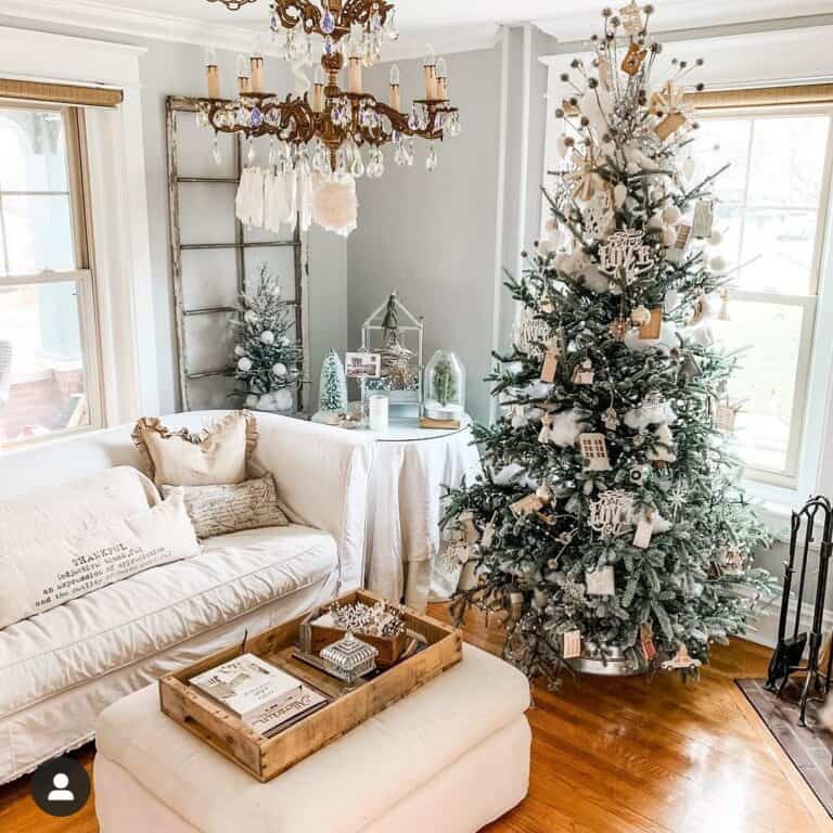 Silver Metal Tree Skirt for Christmas